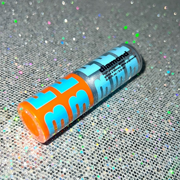 ✨🆕✨ Beauty for Certain High Pigment Lip Gloss in Diamond - Picture 4 of 5
